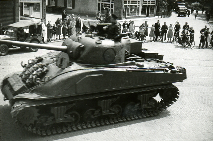 Huizerweg 30 mei 1945