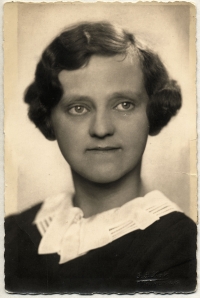 Maria Antonia Helena van Gils 1909 – 2011