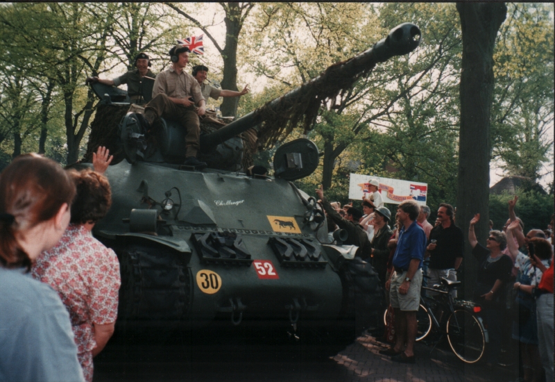 Bevrijdingsoptocht 1995 Tank