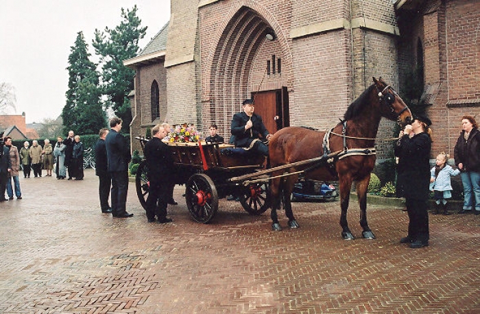 begrafenis Cor Vos  )