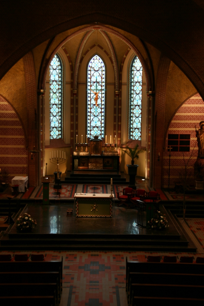 interieur RK kerk