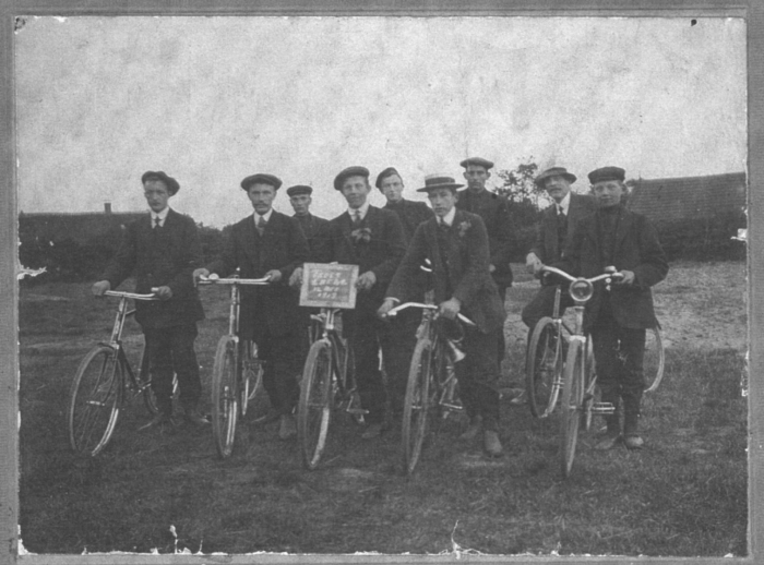 De Fietsclub in 1913
