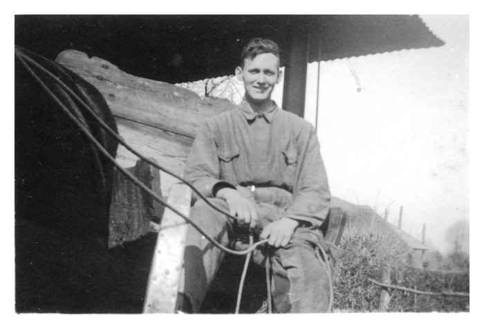 Dirk Vos, april 1942