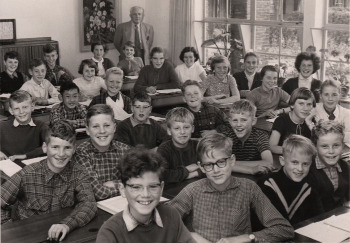 Openbare Lagere School 1955-1956 klas 6