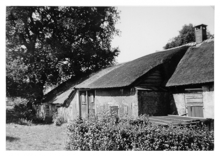 boerderij middenweg 8 in1959