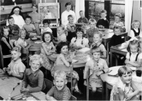 RK Kleuterschool 1958 klas 2