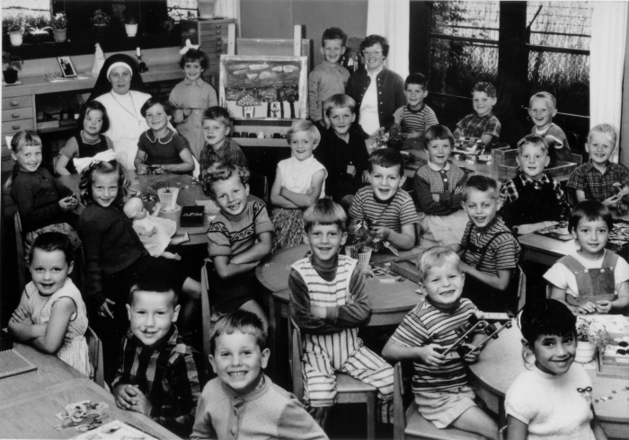 RK Kleuterschool 1959 klas 1