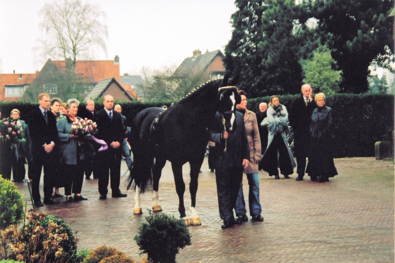 begrafenis Cor Vos